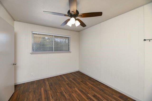 Building Photo - 623 Kirby Ln