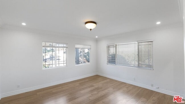 Building Photo - 3446 Alginet Dr