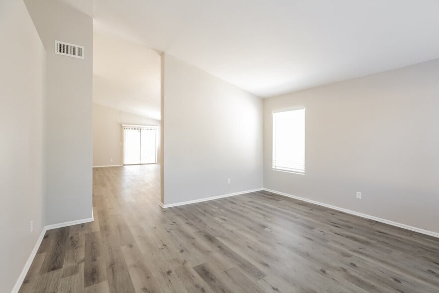 Building Photo - 22234 N 32nd Ave