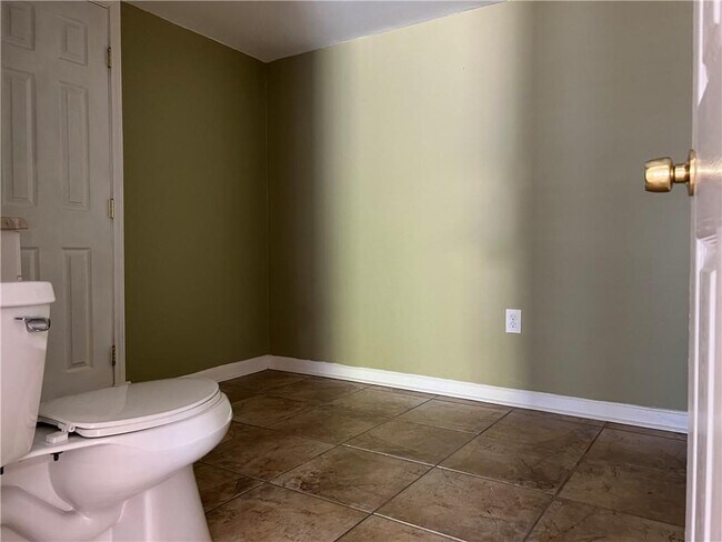 Building Photo - 515 Bonita Vista Dr