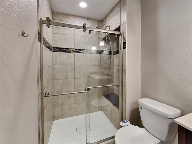 Building Photo - 5053 Ashlock Dr