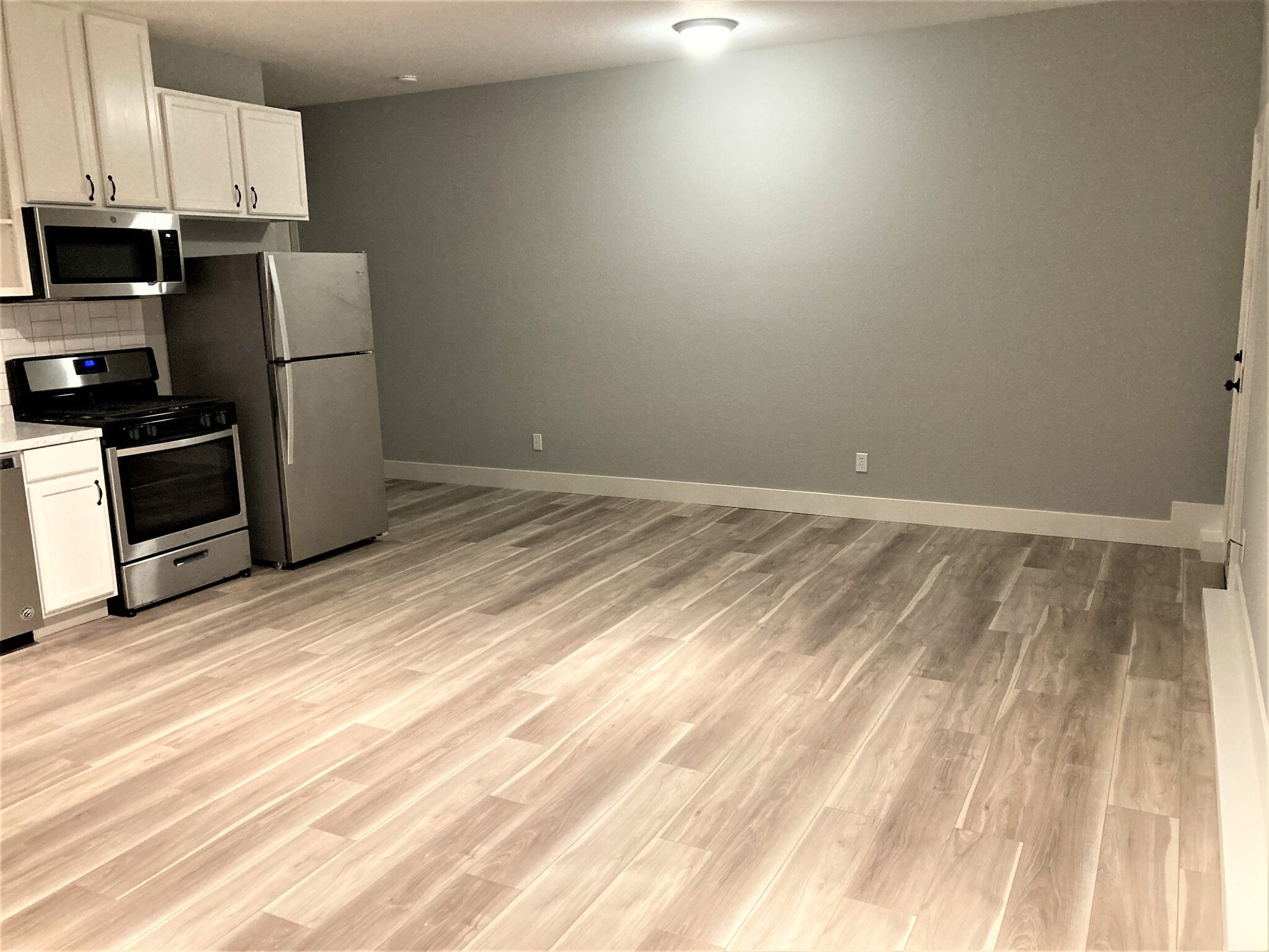 Livingroom - 1625 Albatross Way