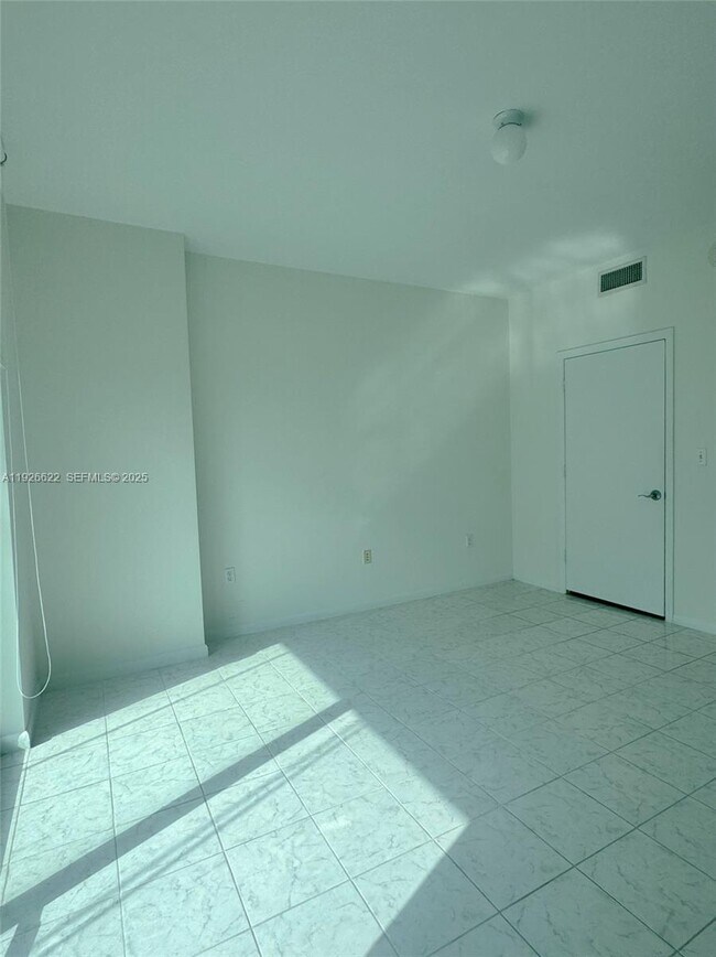 Building Photo - 244 Biscayne Blvd