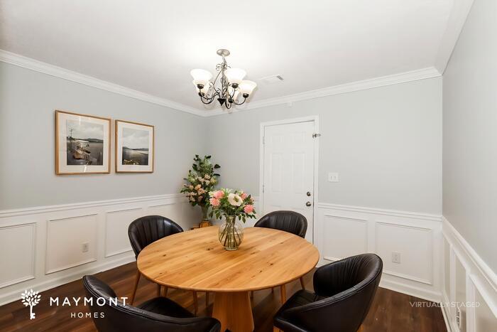 Building Photo - 1394 N Hampton Dr