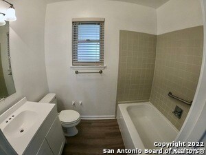 Building Photo - 1044 Richmond Dr