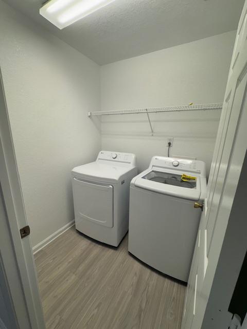 Building Photo - 3073 Ashland Ln N