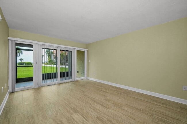 Building Photo - Gulf View Condo