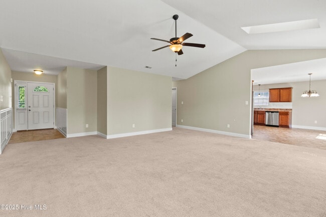 Building Photo - 403 Sundown Ct