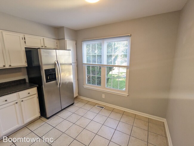 Building Photo - 3 br, 3.5 bath House - 7117 Gresham Court ...