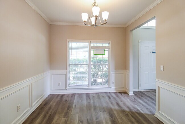 Building Photo - 974 Cavesson Terrace