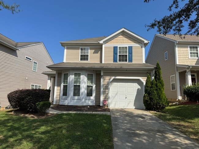 Primary Photo - MOVE-IN READY! **Move-in Special** $250 of...