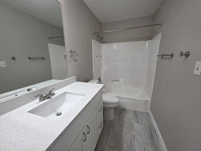 Building Photo - 6607 Pouter Dr
