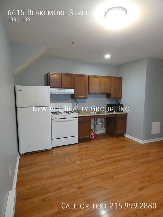 Building Photo - One bedroom Apartment in East Mt Airy!