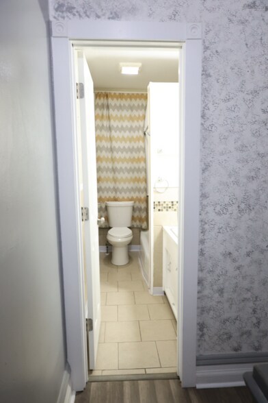 Building Photo - 745 N Front St