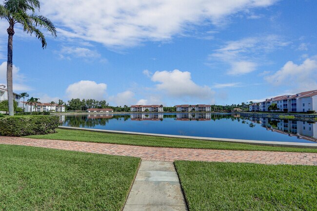 Building Photo - 4444 NE Ocean Blvd