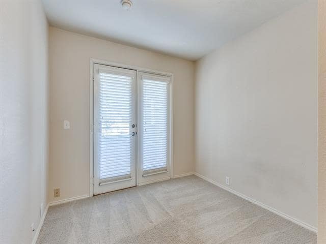Building Photo - 10800 Astor Dr