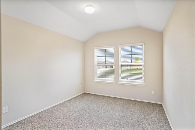Building Photo - 24315 Winchelsea Ln