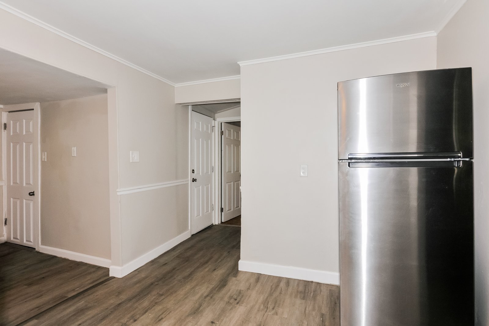 Building Photo - 2414 Gass Ave