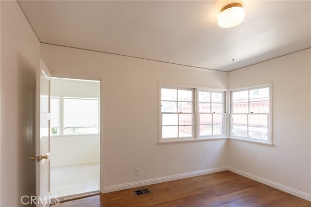 Building Photo - 757 E Doran St