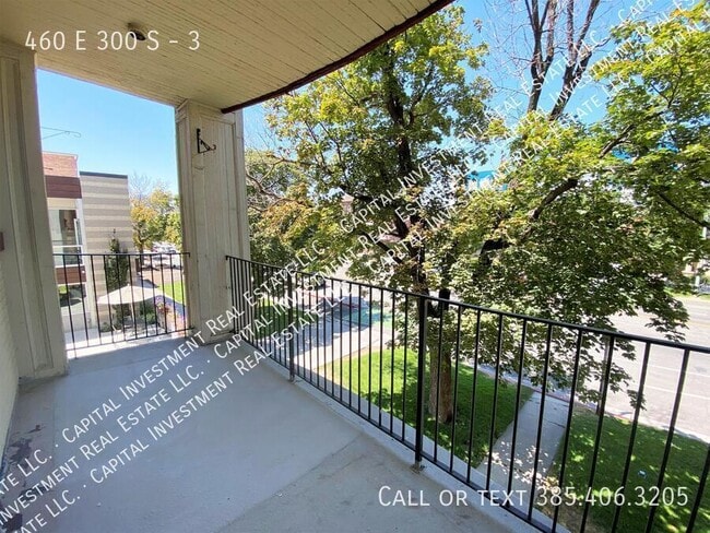 Building Photo - 460 E 300 S