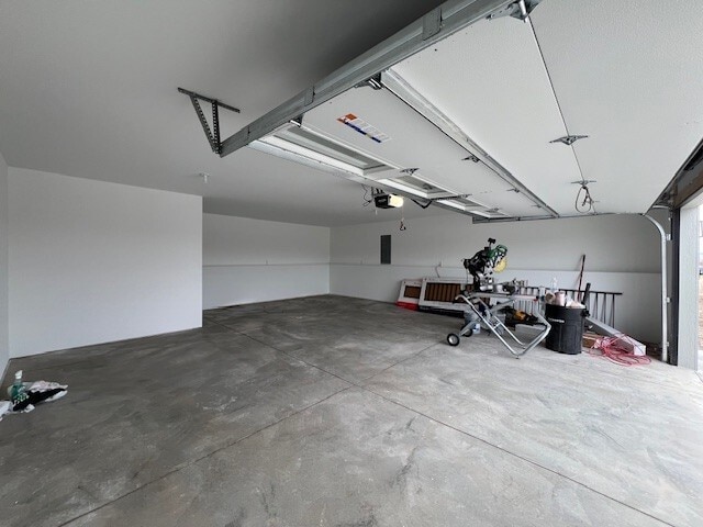 Building Photo - 3740 Sako Ct