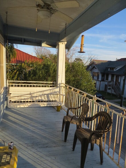 Building Photo - 5419 Story St