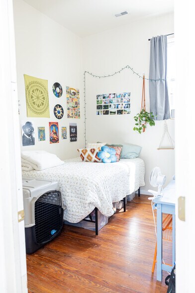 All bedrooms are the same size - 38 N Court St