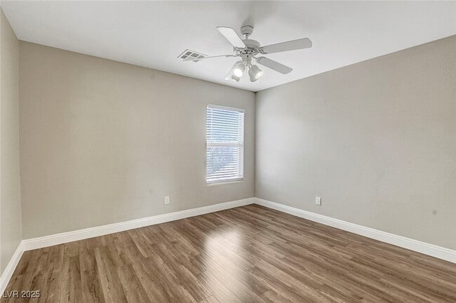 Building Photo - 9676 Grouse Grove Ave