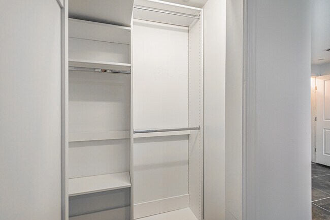 Building Photo - 1203 Delafield Pl NW