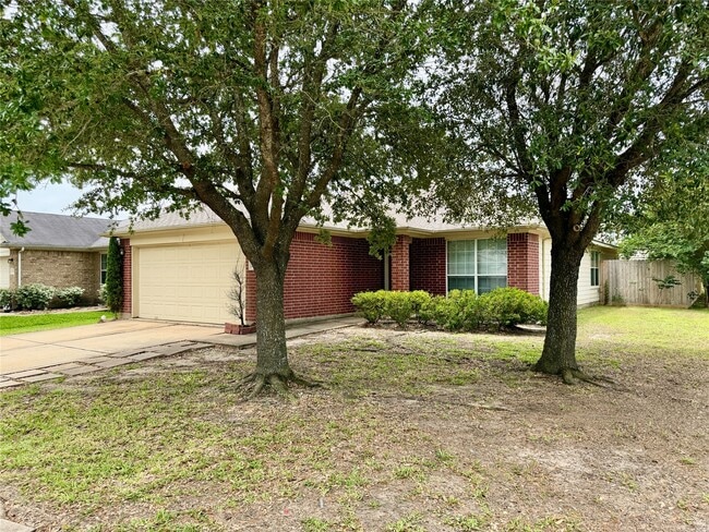 Building Photo - 21655 Falvel Sunset Ct