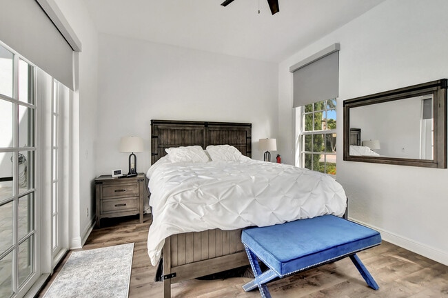 Building Photo - 6766 Royal Orchid Cir