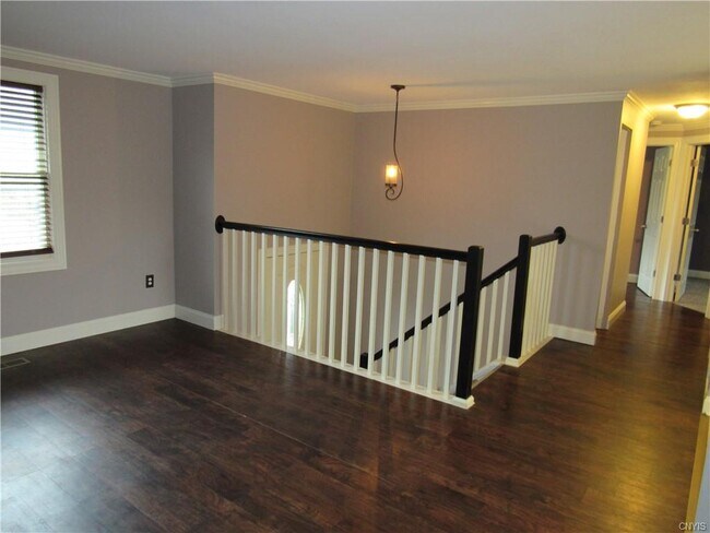 Building Photo - 4091 Kidron Ln