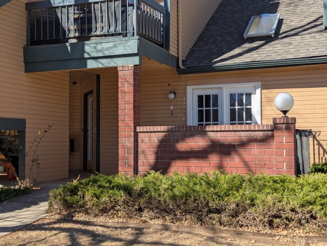 Building Photo - 3531 Windmill Dr