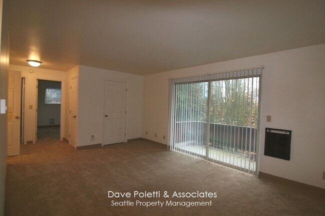 Building Photo - 14051 32nd Ave NE