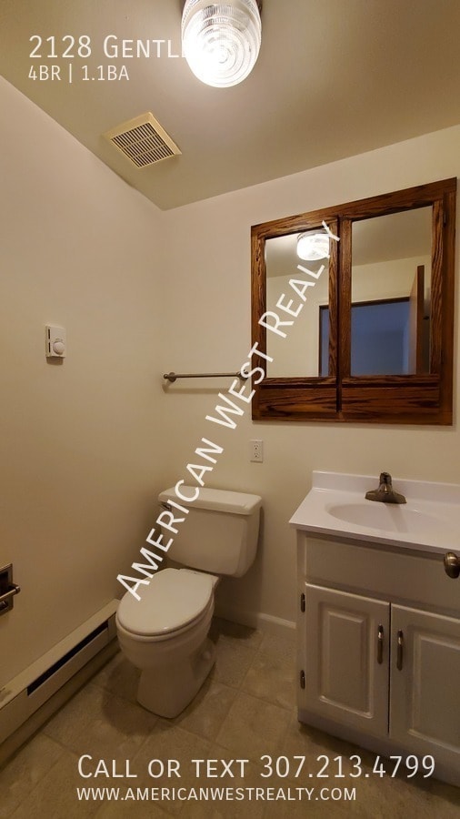 Building Photo - 2128 Gentle St