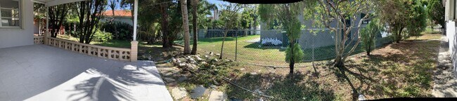 Building Photo - Charming 4-Bedroom, 3-Bath Home – Spacious...