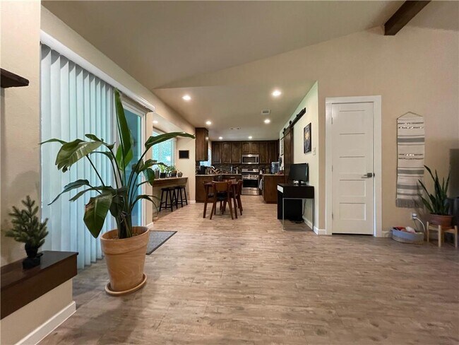 Building Photo - 7110 Whispering Winds Dr