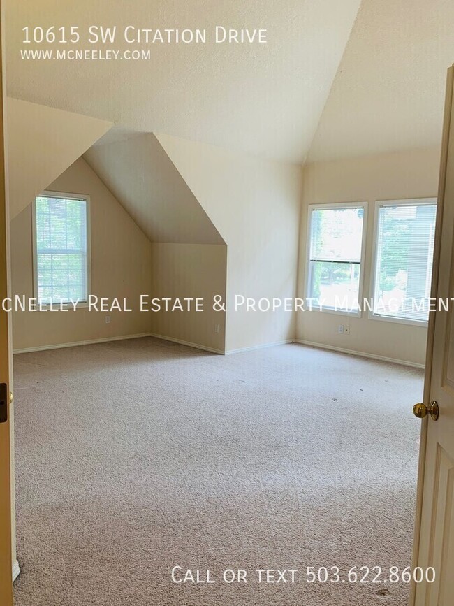Building Photo - 10615 SW Citation Dr