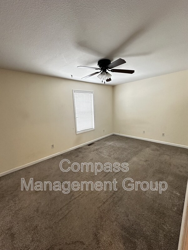 Building Photo - 4755 Forest Landing Way