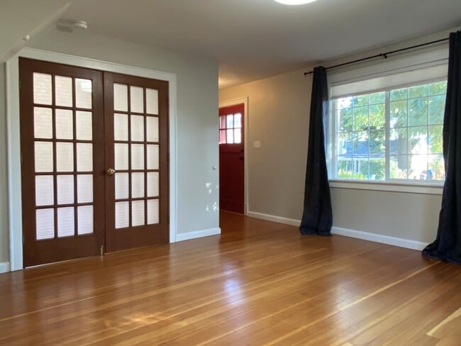 Building Photo - Darling Cottage in White Salmon