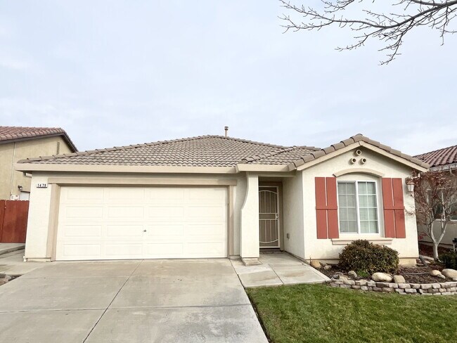 Primary Photo - North Merced: $2179 3 Bedroom 2 Bathroom p...