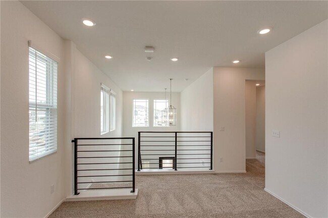 Building Photo - 224 Montauk Loop