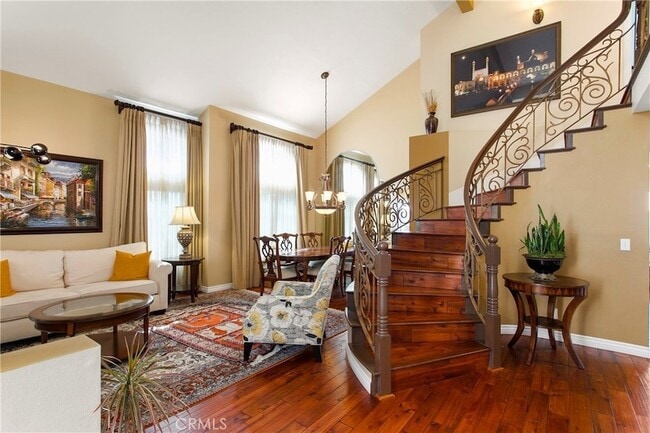 Building Photo - 28921 Via Pasatiempo