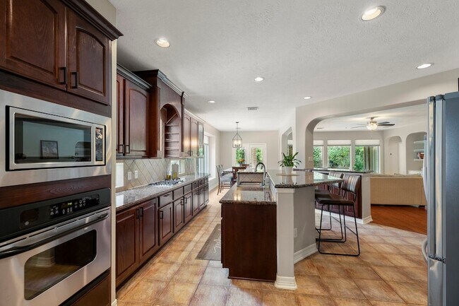 Building Photo - 15519 Marble Canyon Way