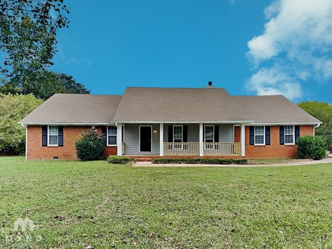 Building Photo - 1409 Hwy 81