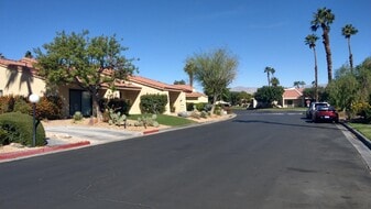 Building Photo - 2631 N Whitewater Club Dr