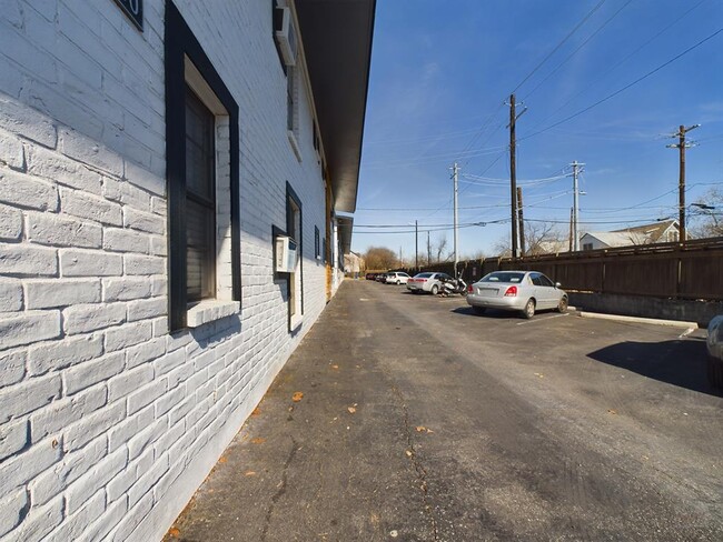 Building Photo - 5300 Guadalupe St
