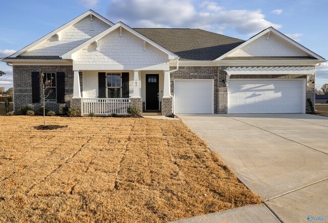 Building Photo - 102 Clift Crk Dr