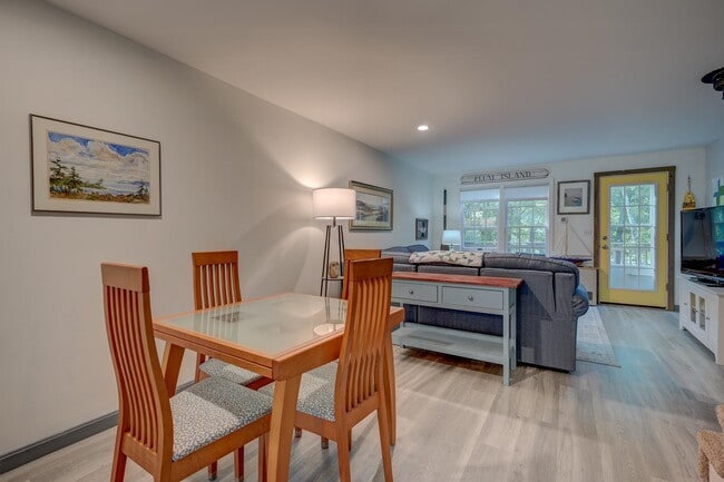Building Photo - 78 Saco Pnes Dr