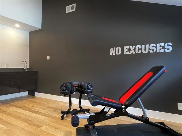 Building Photo - 6802 Bert Ln